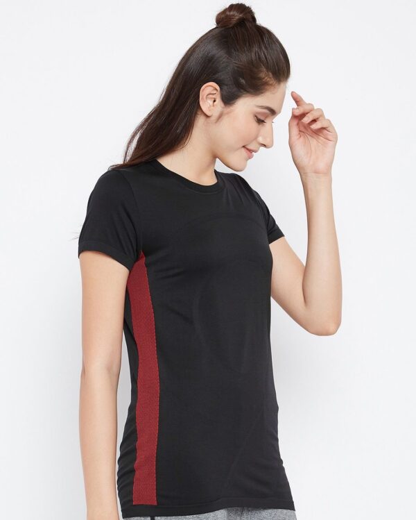 C9 Airwear Women"s Black Active T-Shirt