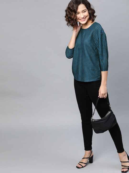 HERE&NOW Geometric Drop Shoulder Sleeves Boxy Top