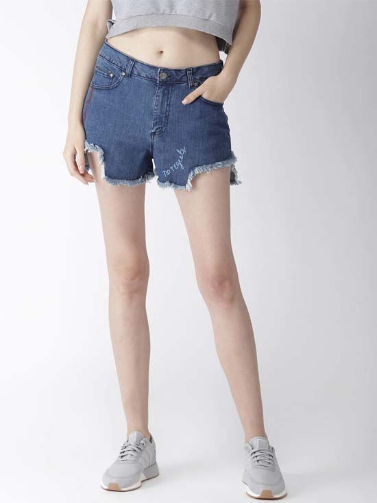 FOREVER 21 Women Blue Solid Denim Shorts