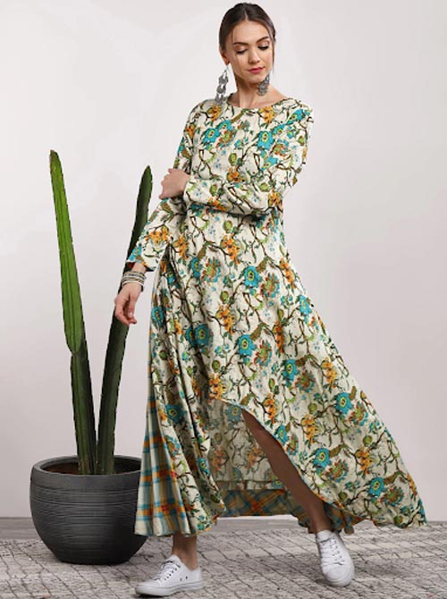 Sangria Women Multicoloured Printed Maxi Dress