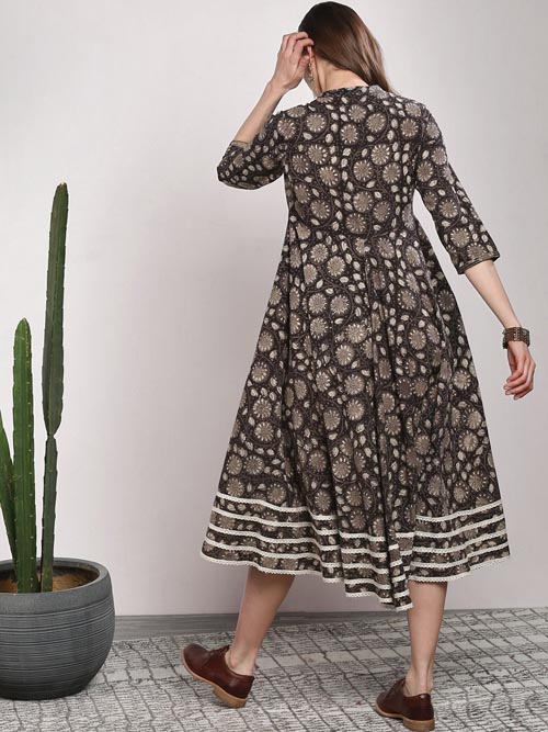 Sangria Women Brown Handblock Kalamkari Printed A-Line Midi Dress